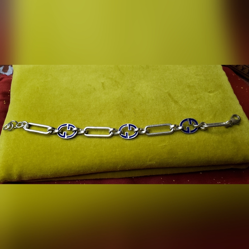 Beautiful bracelet 😍 - Picture 2 of 3